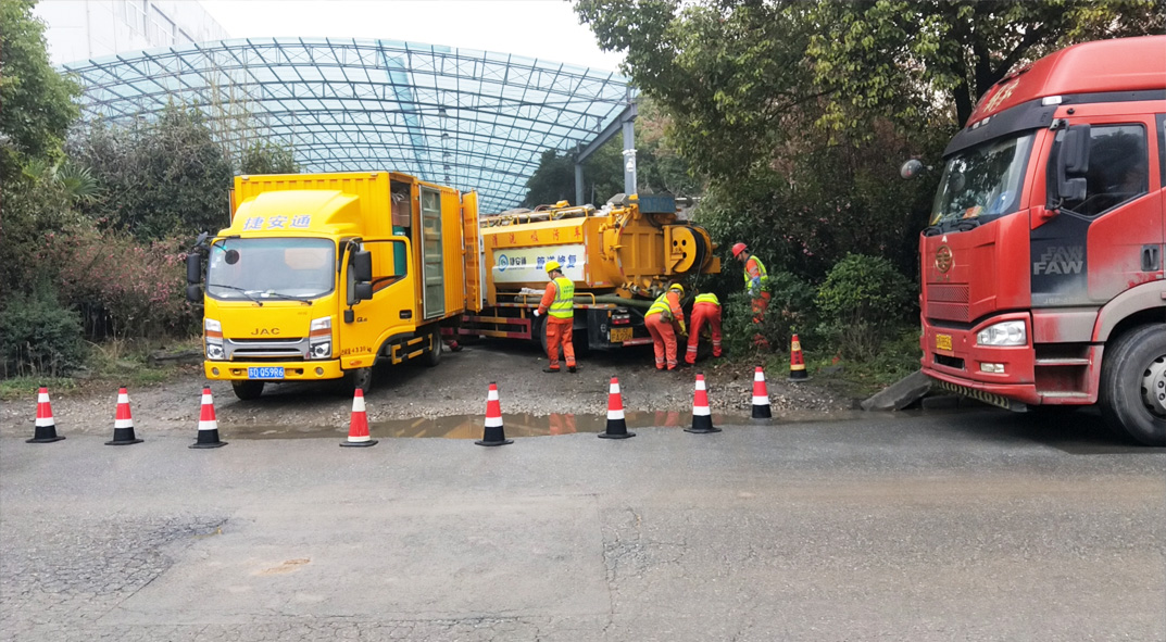 双滦成区雨污水管网“四位一体”检测疏通项目